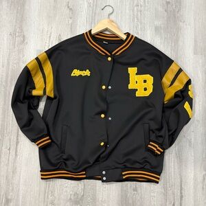 Oversized letter print, embroidered ‘83’, black and yellow varsity jacket